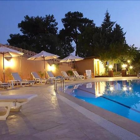 אולודניץ Boncuklu Otel מראה חיצוני תמונה