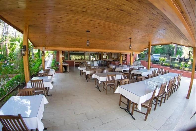 אולודניץ Boncuklu Otel מראה חיצוני תמונה